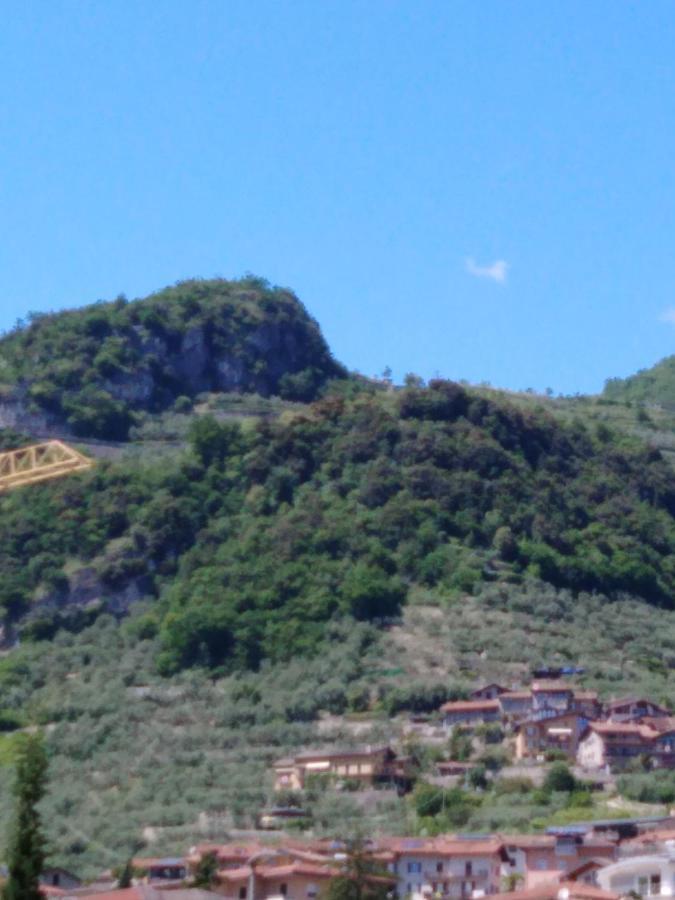 Casa Akira Apartment Riva del Garda Bagian luar foto